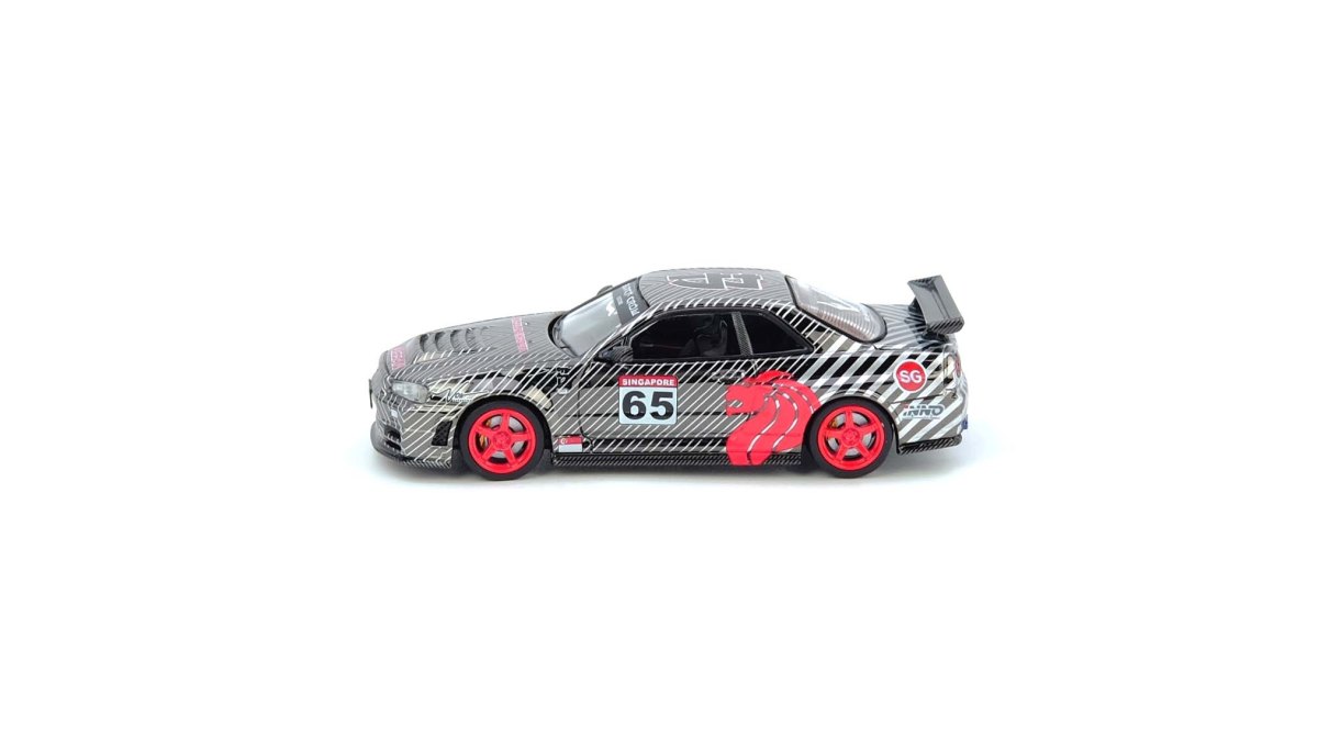 Skyline GT-R (R34) “Black Crow” Singapore Diecast Expo 2025 Event Edition: No package: Image 6