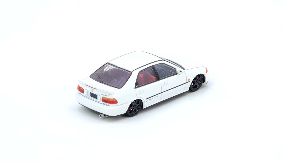 Honda Civic Ferio SiR (EG9) White: No package: Image 2