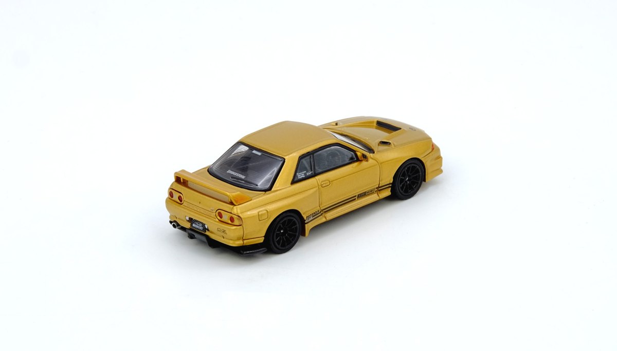 Top Secret BNR32 GT-R (650R) Gold: No package: Image 2