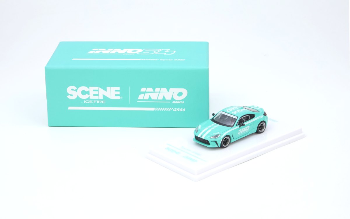 Toyota GR86 “INNO X SCENE by Ice Fire” Macau Grand Prix 2024 Special edition Green: No package: Image 4