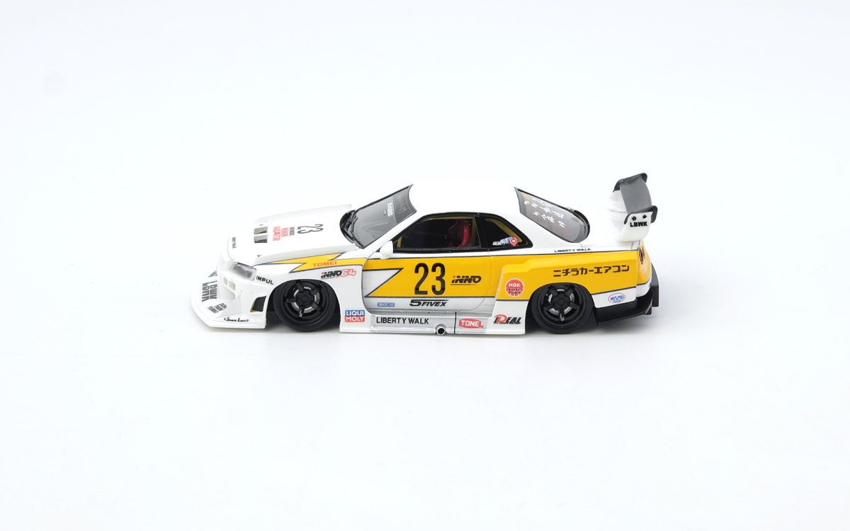 SKYLINE “LBWK” (ER34) Liberty Walks Super Silhouette Retro Livery: No package: Image 2