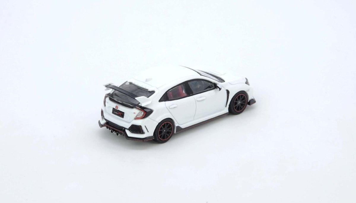 Honda Civic (FK8) TYPE R White: No package: Image 5