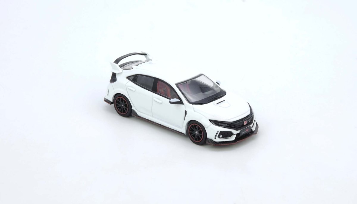 Honda Civic (FK8) TYPE R White: No package: Image 6