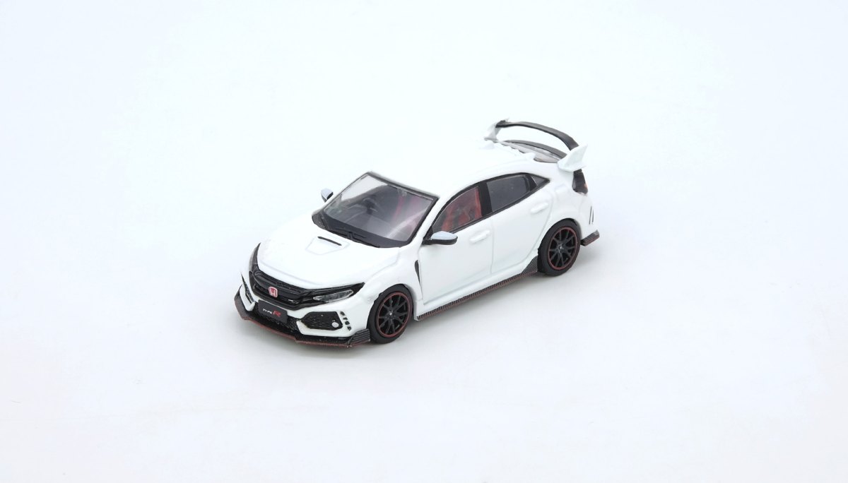 Honda Civic (FK8) TYPE R White: No package: Image 4