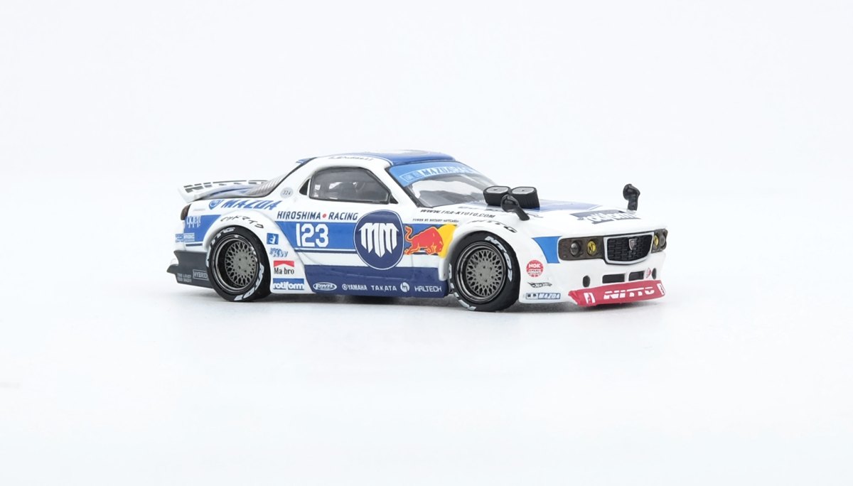 Mazda RX-7 (FD3S) “Pandem Rocket Bunny” MADBUL MADLAB COLLECTION 001: No package: Image 2