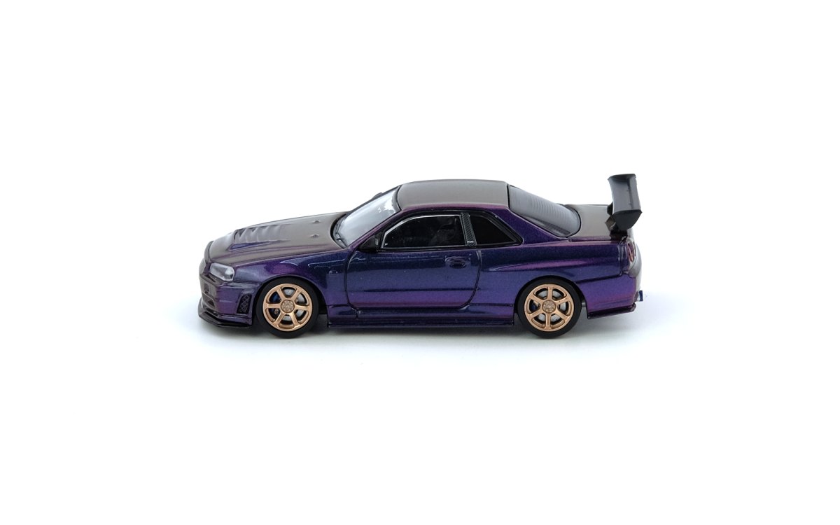 NISSAN SKYLINE GT-R (R34) Midnight Purple II: No package: Image 2