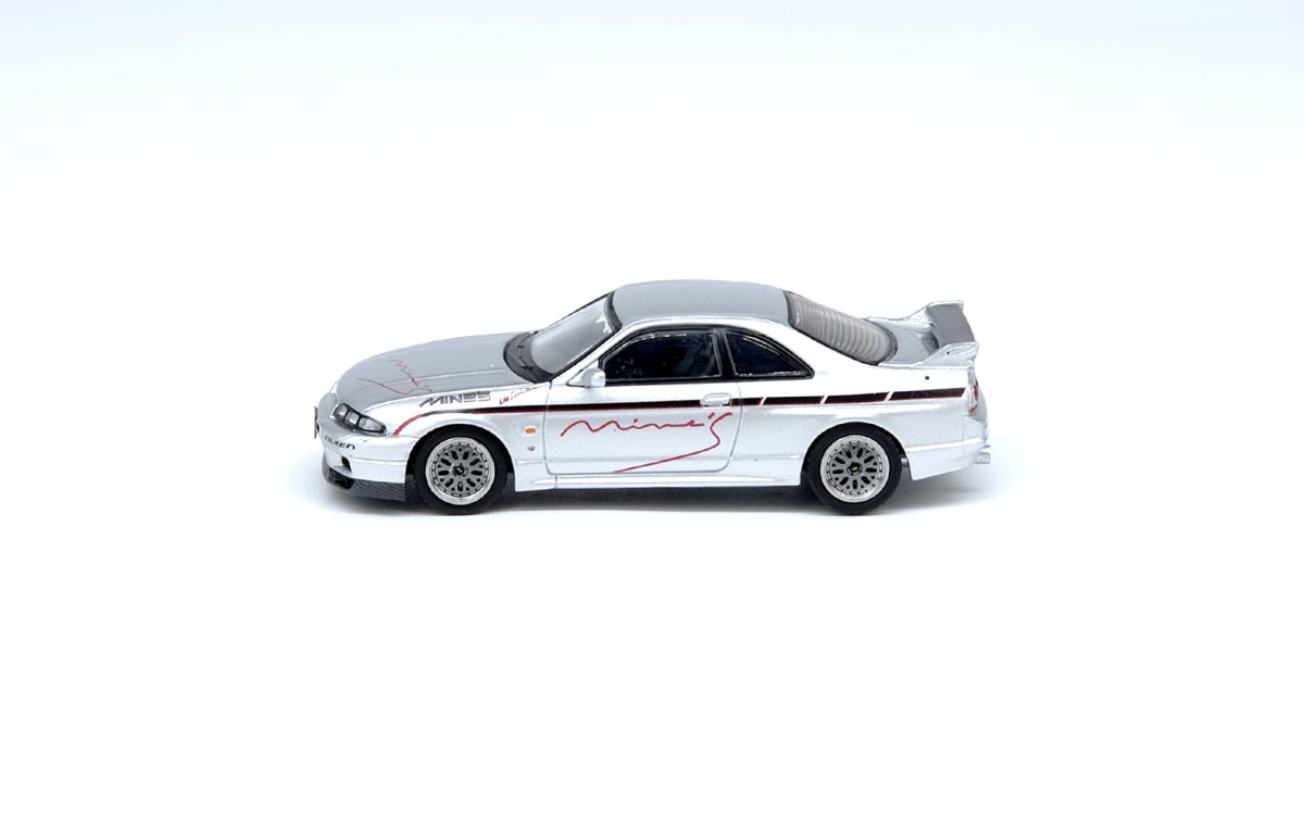 NISSAN SKYLINE GR-R (R33) “Tuned by MINE’S” Silver: No package: Image 3