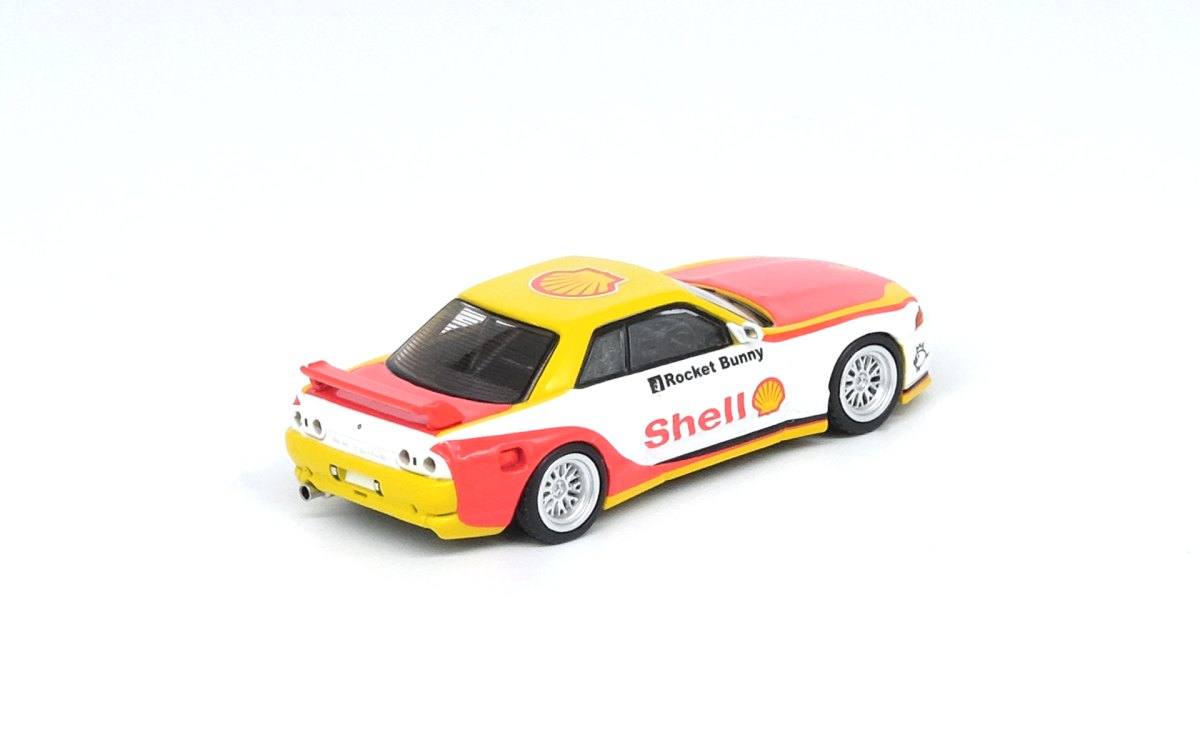 NISSAN SKYLINE GT-R (R32) PANDEM / ROCKET BUNNY SHELL: No package: Image 2