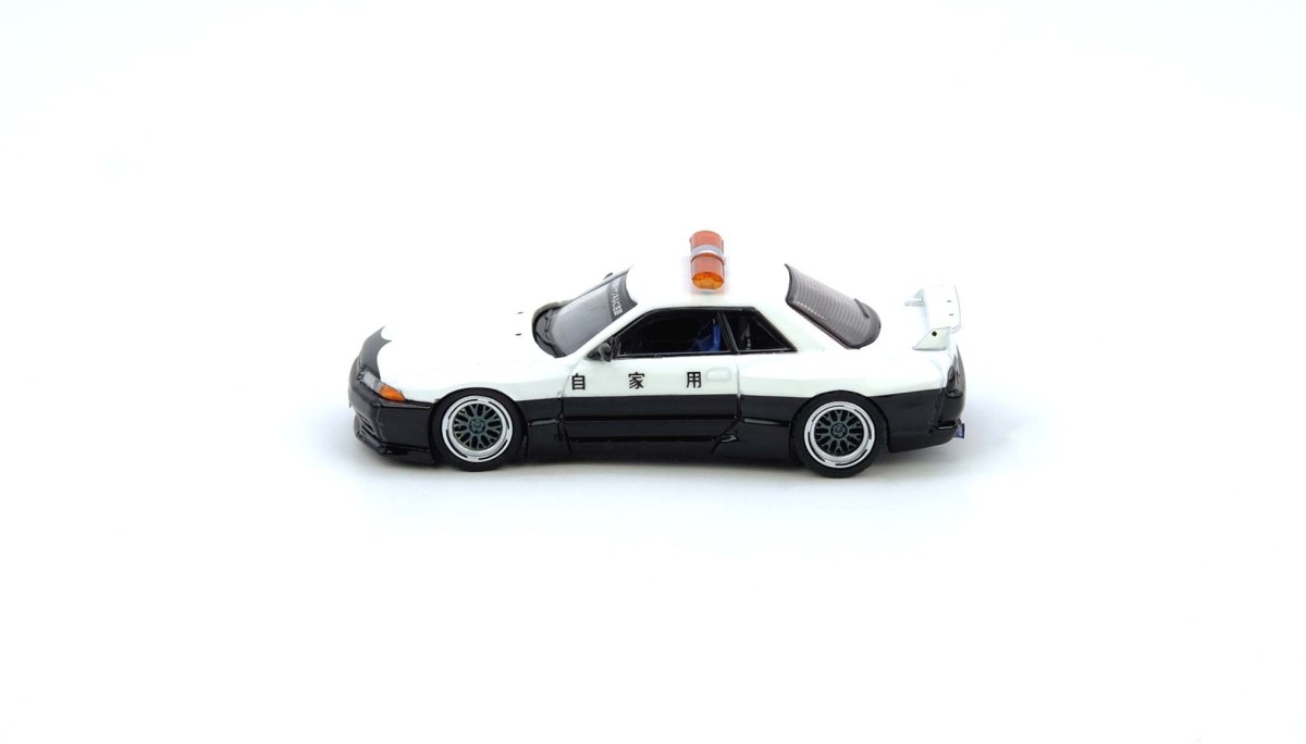 Pandem R32 Japan Police Livery Drift Car: No package: Image 3
