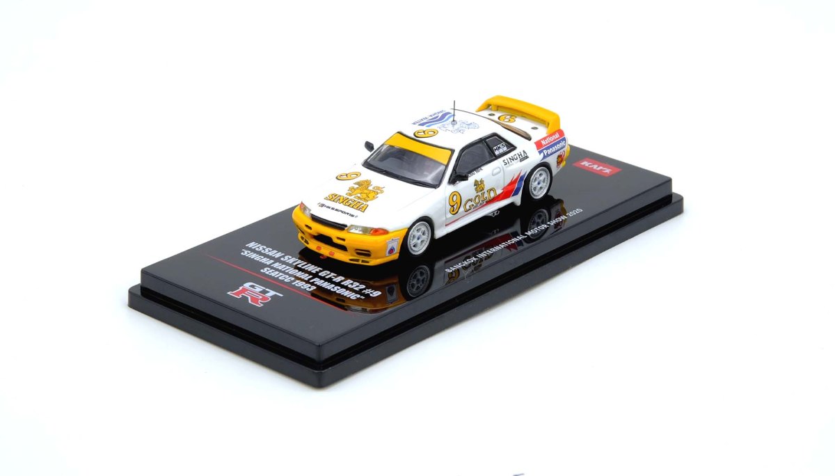 NISSAN SKYLINE GT-R (R32) #9 “SINGHA NATIONAL PANASONIC” APTCC 1993: No package: Image 4