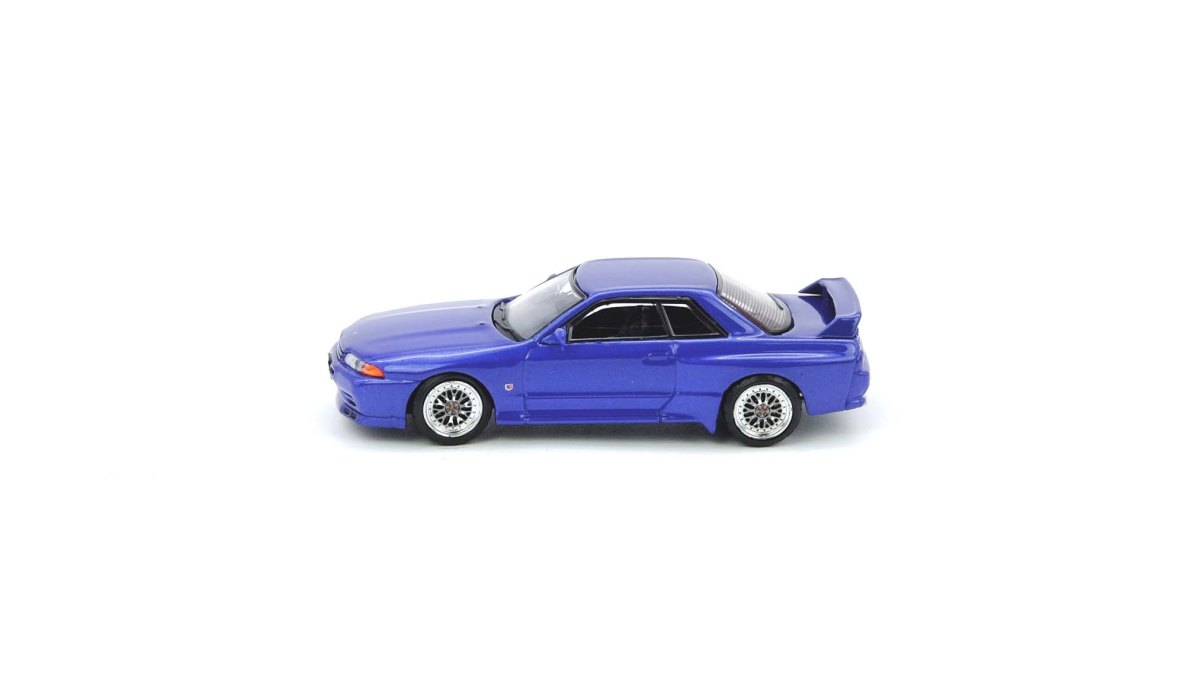 NISSAN SKYLINE GT-R (R32) Blue: No package: Image 3
