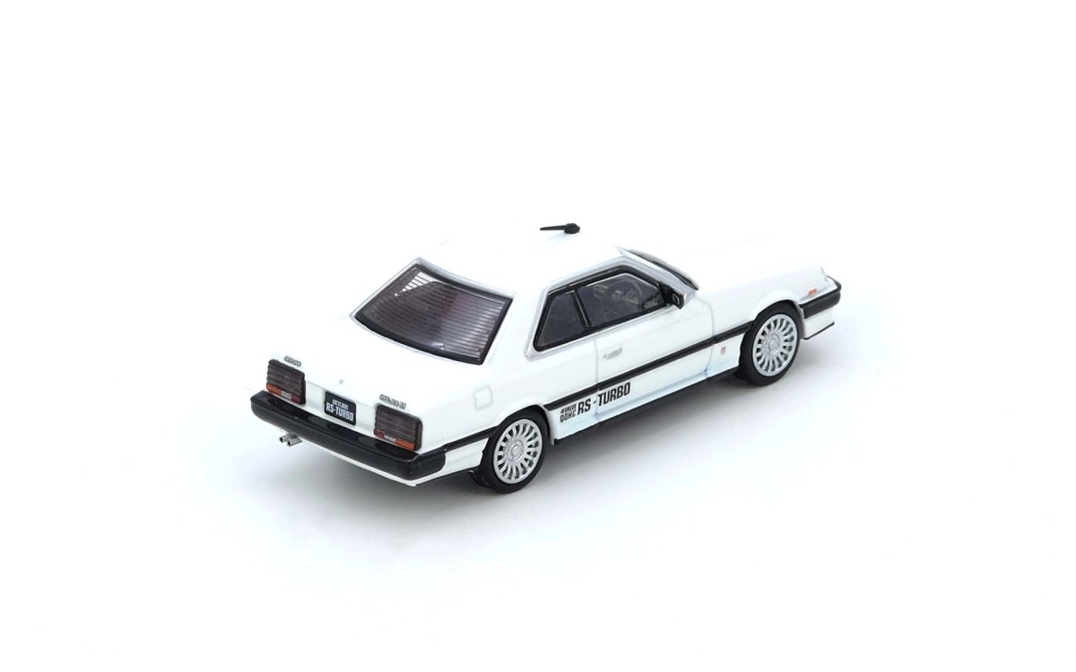 NISSAN SKYLINE 2000 RS-X TURBO (DR30) White: No package: Image 2