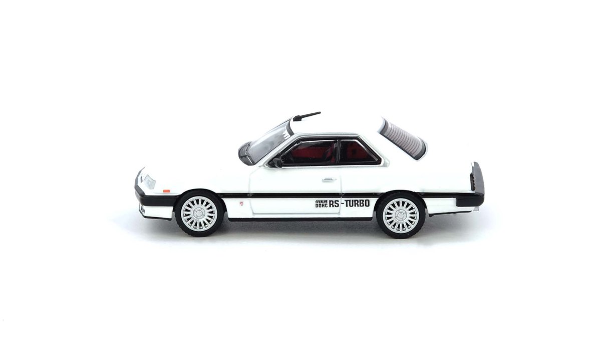 NISSAN SKYLINE 2000 RS-X TURBO (DR30) White: No package: Image 3
