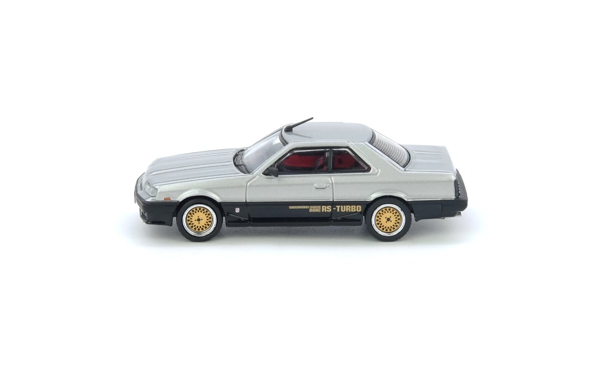 NISSAN SKYLINE 2000 RS-X TURBO (DR30) Silver/Black: No package: Image 3
