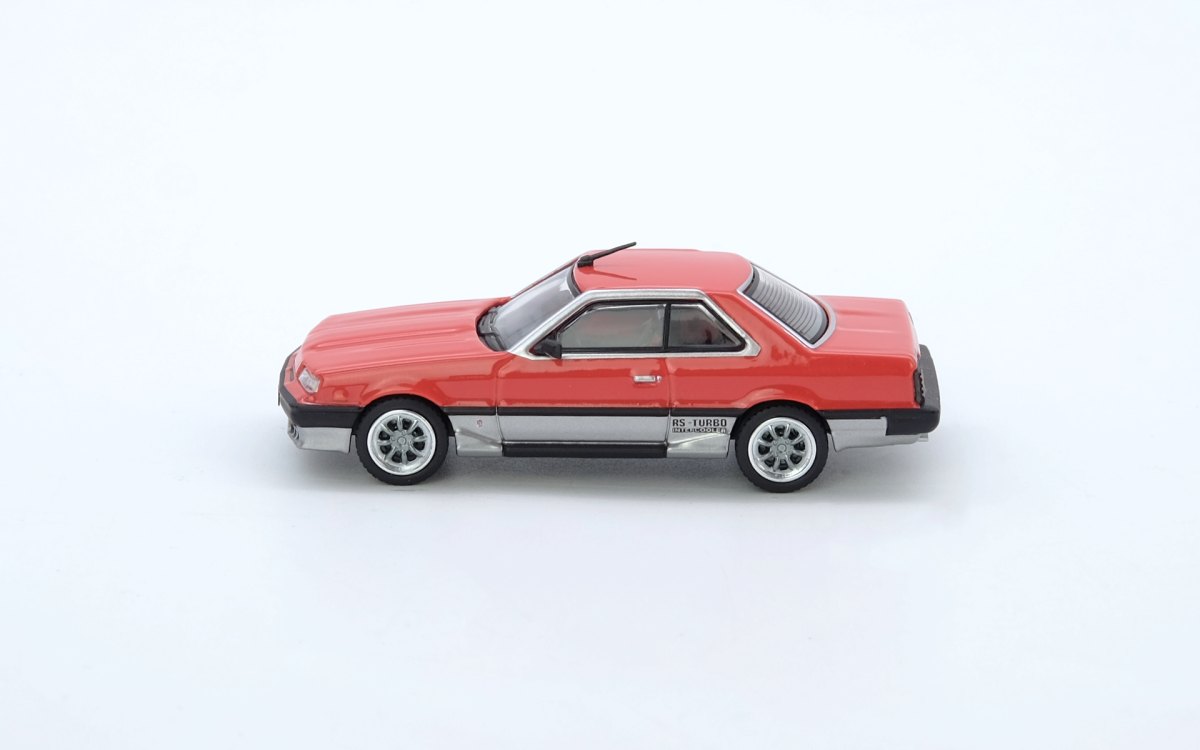 NISSAN SKYLINE 2000 RS-X TURBO (DR30) Red/Black: No package: Image 3