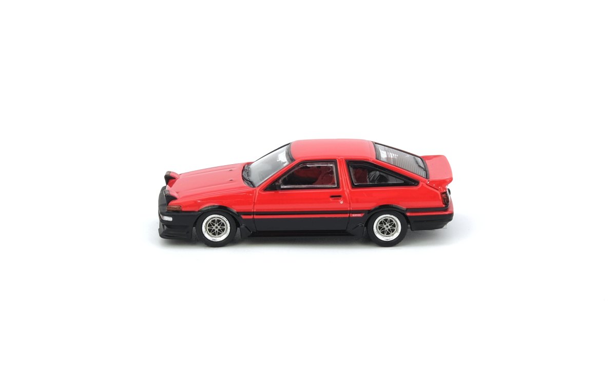 Toyota Sprinter Trueno (AE86) Red: No package: Image 3