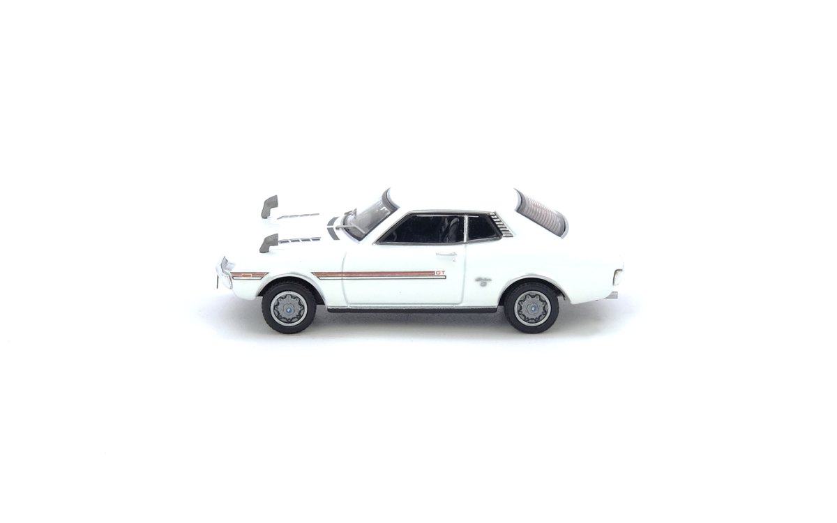 Toyota Celica 1600GT (TA22) White: No package: Image 3