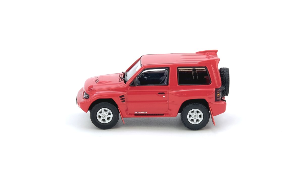 Mitsubishi Pajero Evolution Red: No package: Image 3