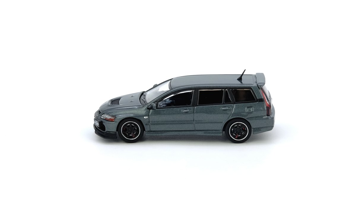 Mitsubishi Lancer Evolution IX WAGON Medium Purplish Gray Mica: No package: Image 3
