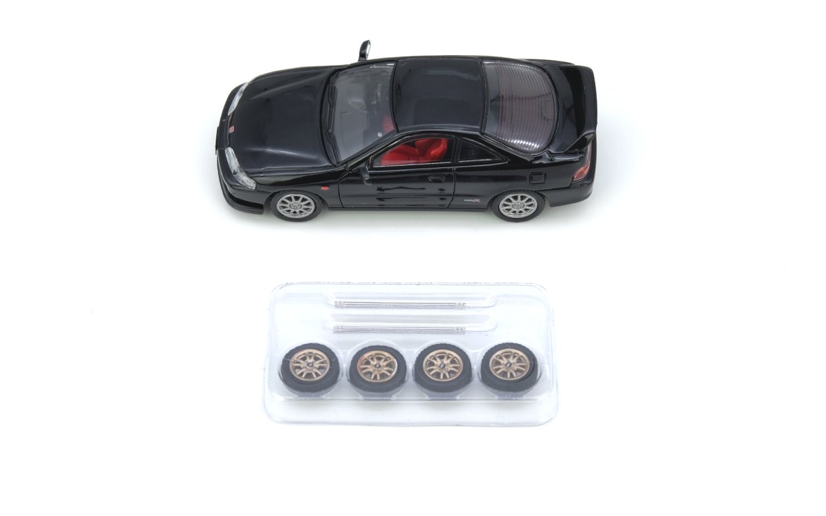 Honda Integra TYPE R (DC2) 1996 Black: No package: Image 4