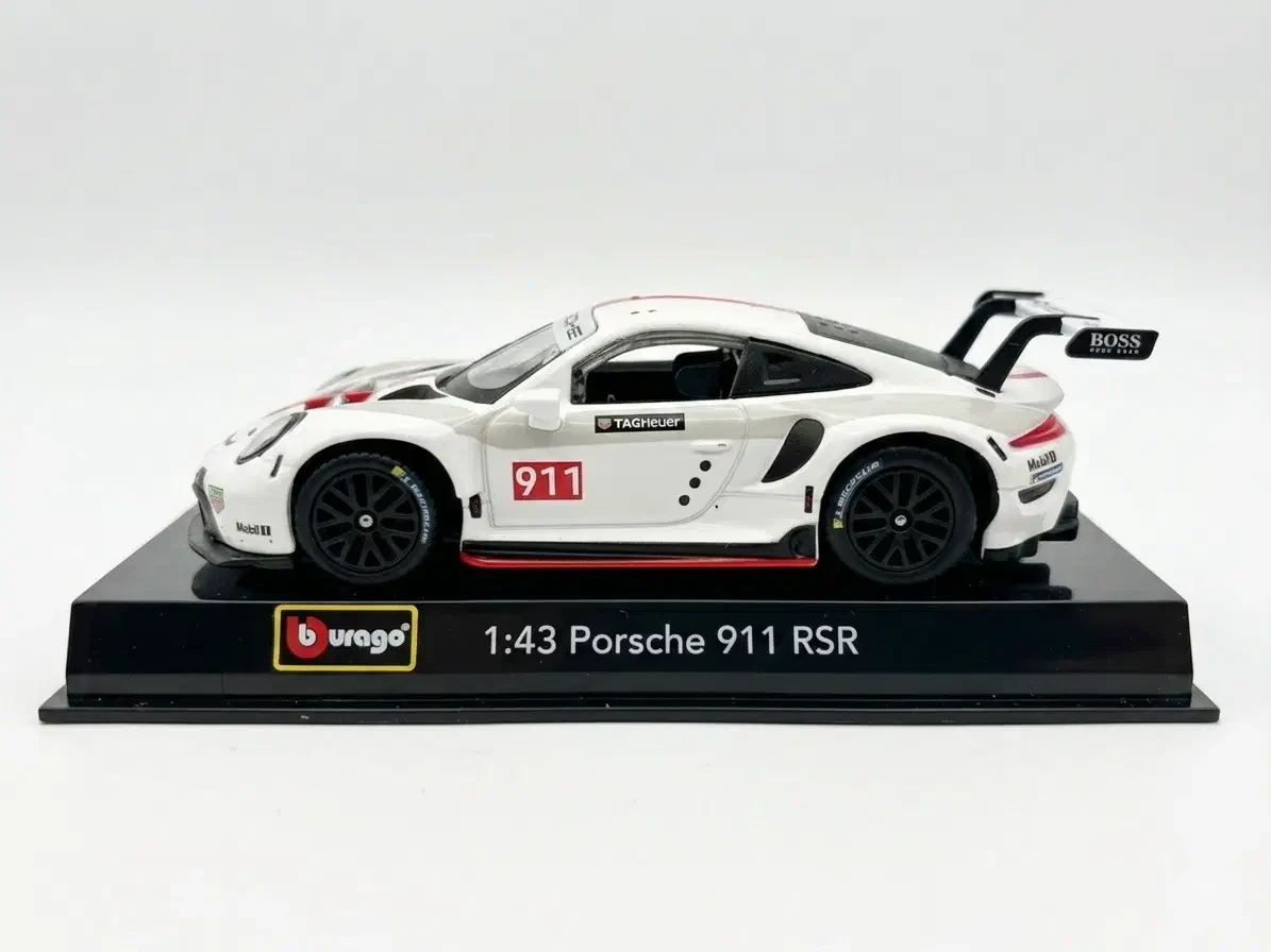 2022 Porsche 911 RSR (White) – Race: No Package: Image 3