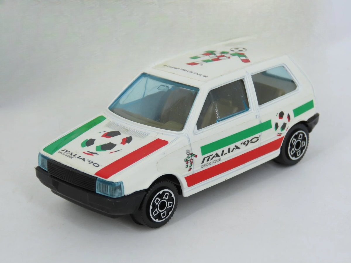 Fiat Uno: No Package: Image 3