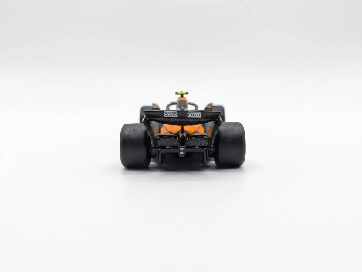 2026 McLaren F1 MCL39 2025 #4 Lando Norris Orange: No Package: Image 4
