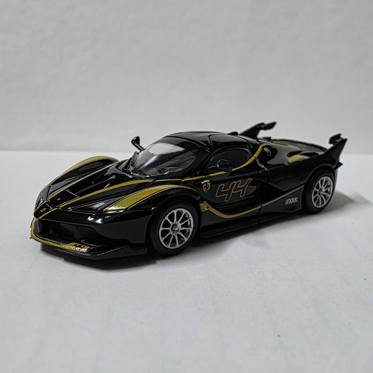 2016 Ferrari FXX K Black: Image 2