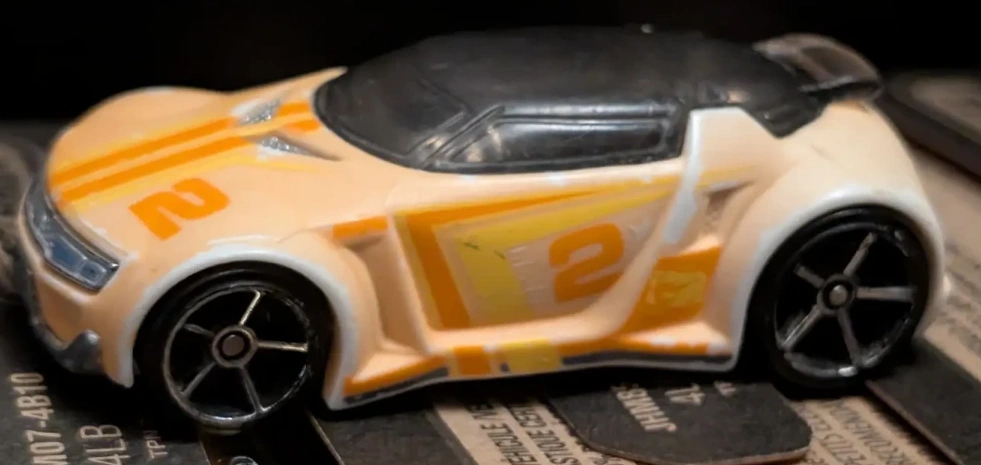 2009 High Voltage Orange: Image 2