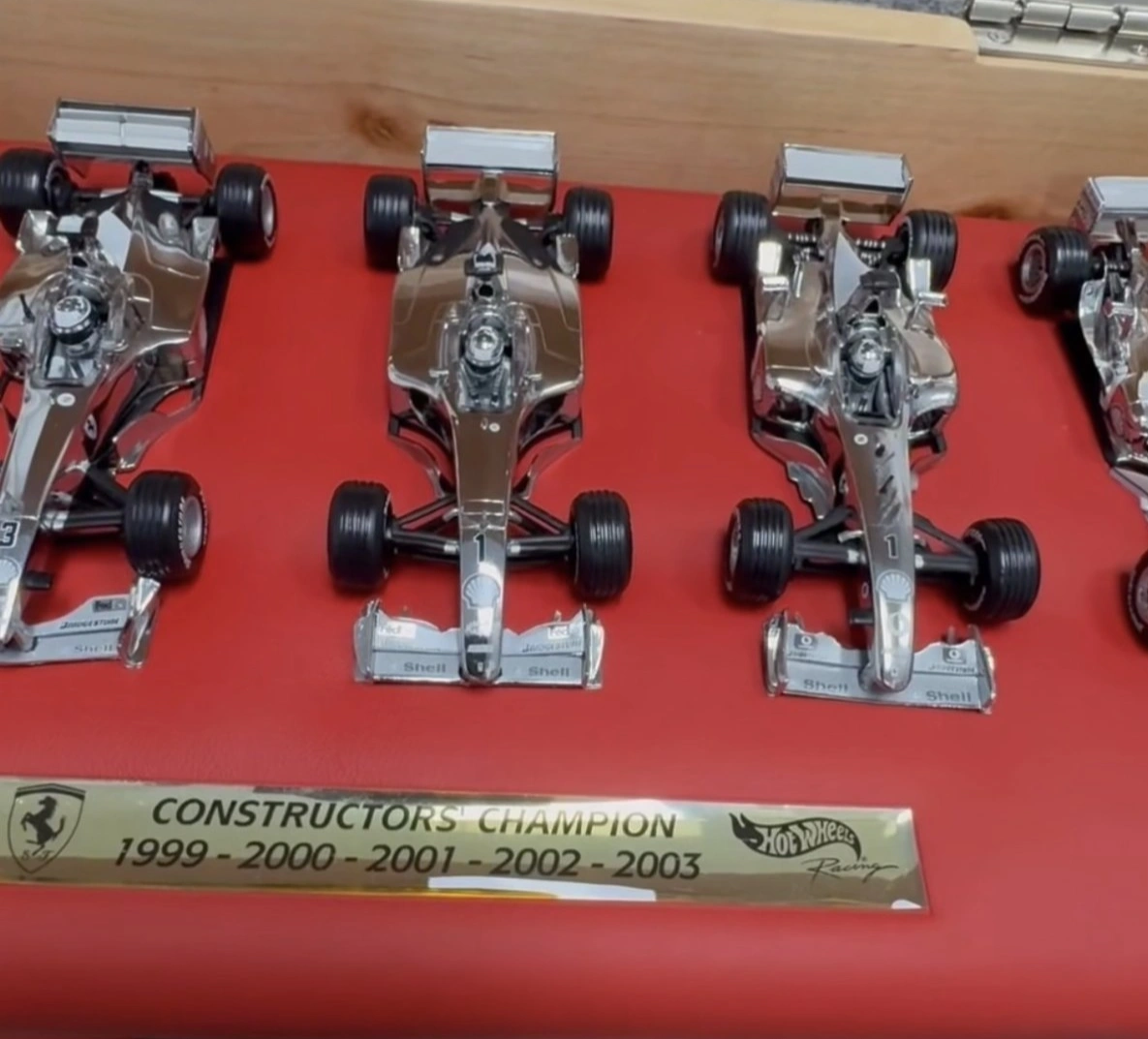 2004 Constructors Champion 1999-2003 Ferrari Box Set Chrome: Image 4