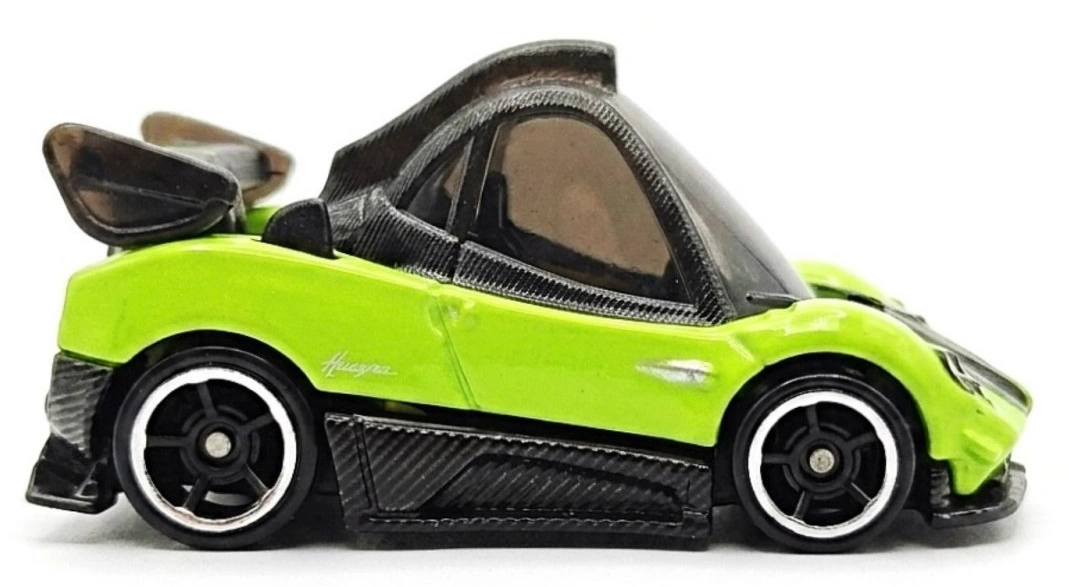 2027 Pagani Zonda Cinque Green: Image 3