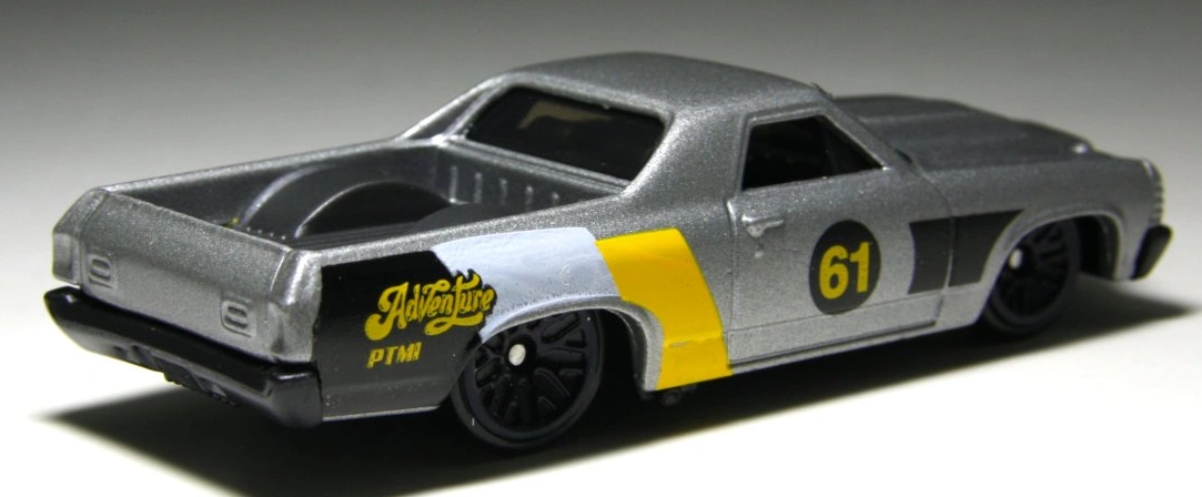 2020 71 El Camino Silver: Image 2