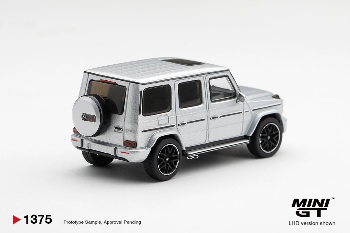 2026 Mercedes-AMG G 63 Silver Metallic Silver: Image 3