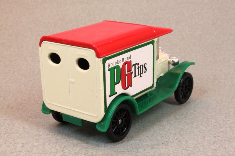 1991 1921 Ford Model T Van White: Image 2