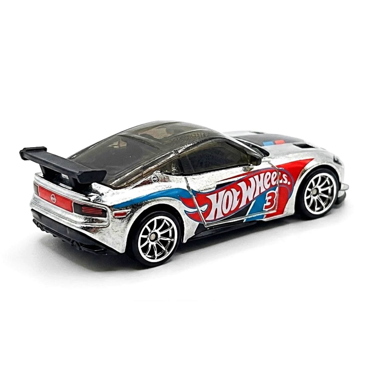 2027 2023 Nissan Z GT4 ZAMAC: Image 4