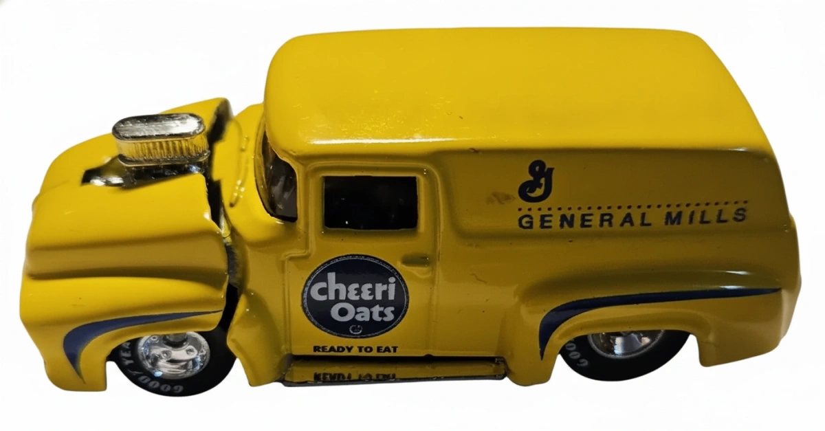 2004 56 ford Yellow: No Package: Image 2