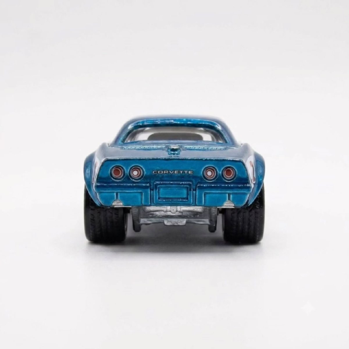 2027 69 COPO Corvette Aqua: Image 5