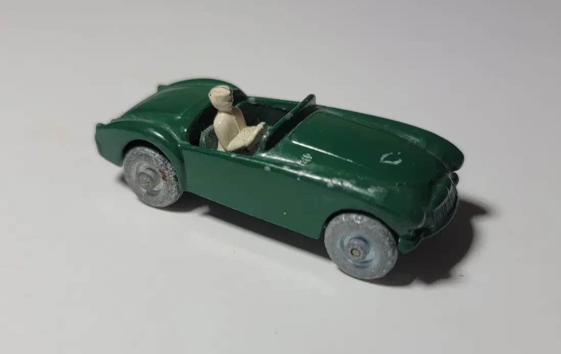 1993 MGA Sports Car Green: No Package: Image 2
