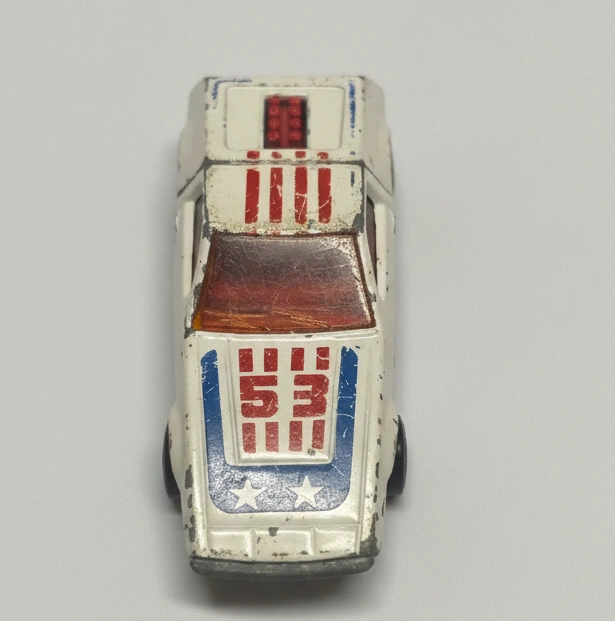 1975 Tanzara White: No Package: Image 3
