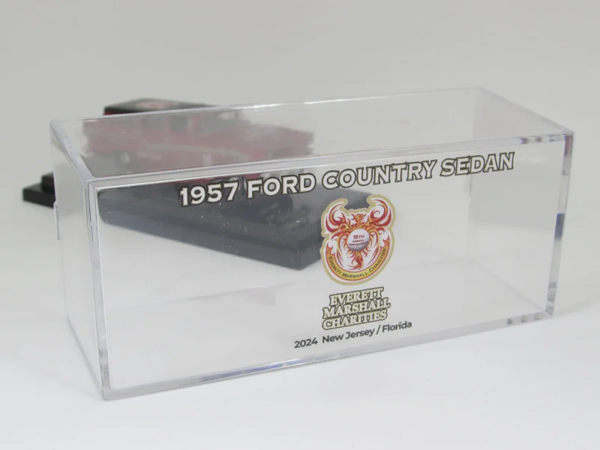 2024 1957 Ford Country Sedan Red: Image 2