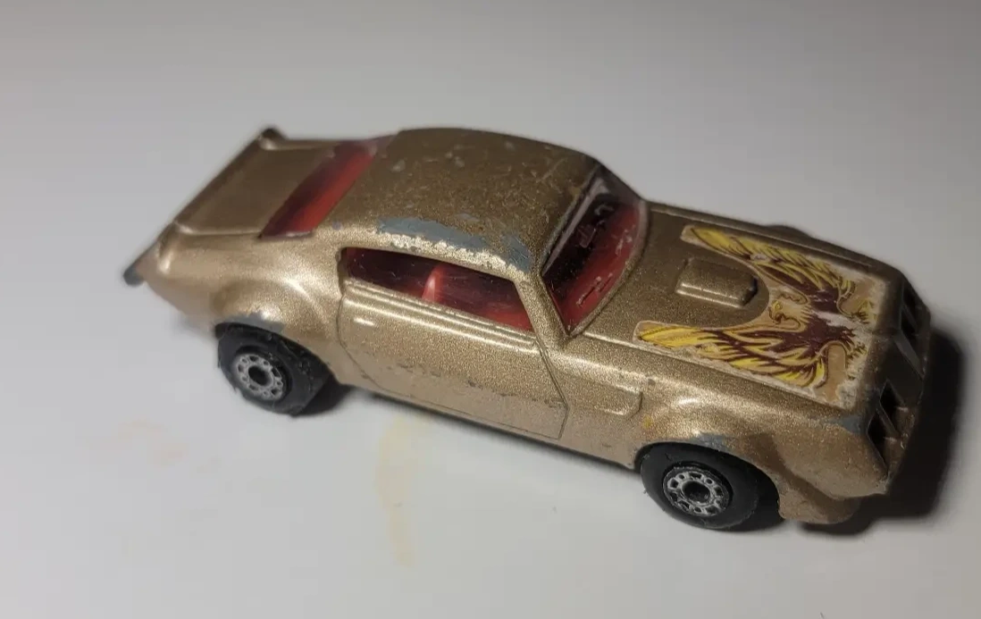 1981 Pontiac Firebird Bronze: No Package: Image 2