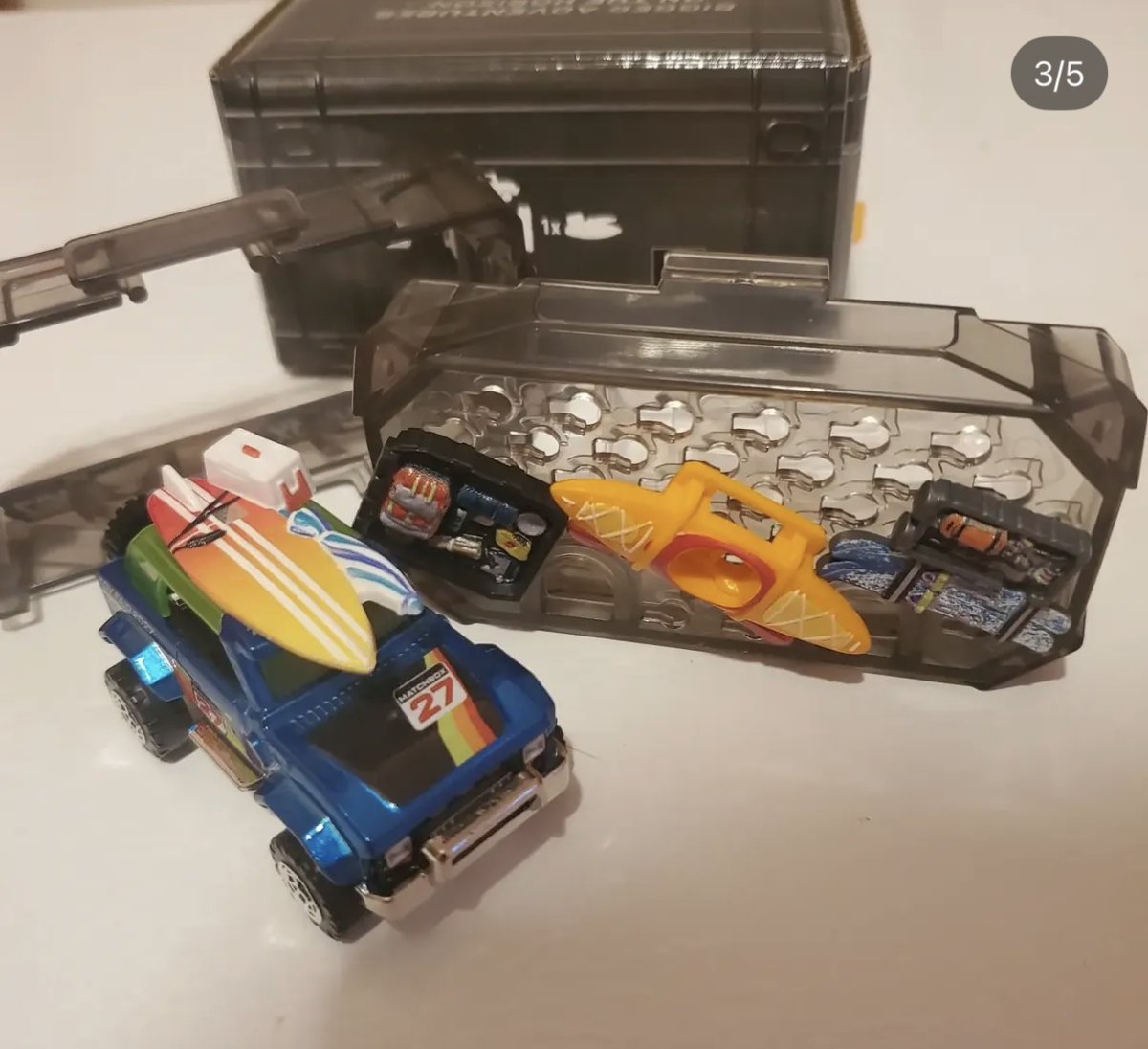 2027 MBX Field Car 4 Blue: Image 3