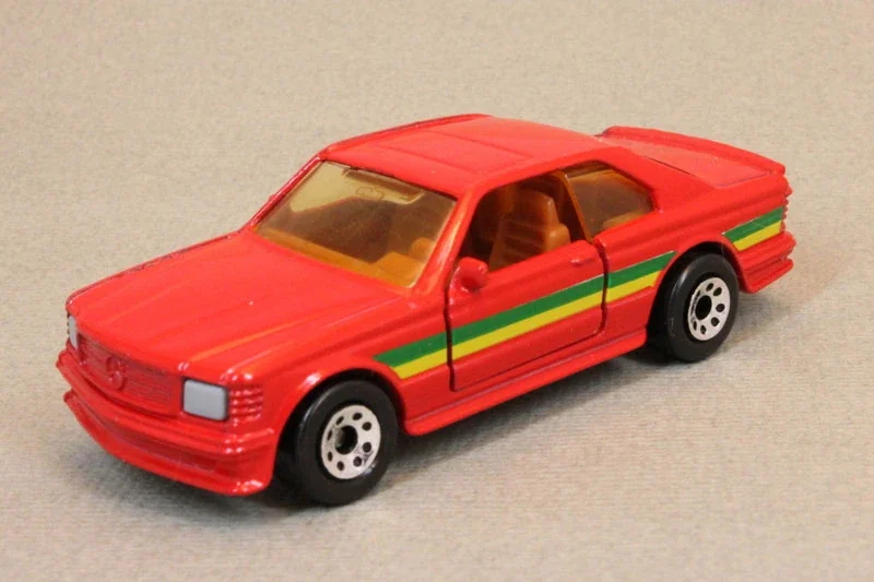 1988 Mercedes 500 SEC Red: Image 2