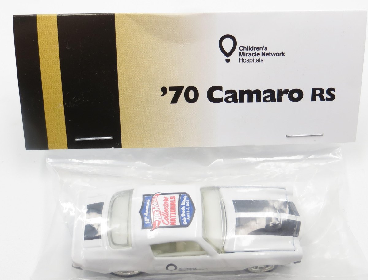 2014 70 Camaro RS White: Long (US): Image 2