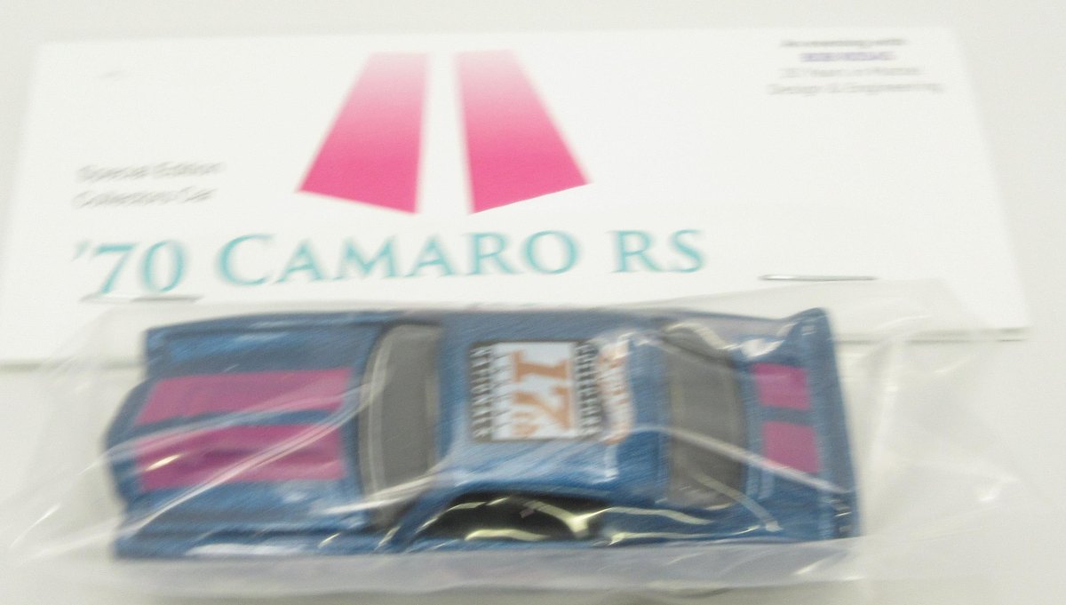 2017 70 Camaro RS Blue: Long (US): Image 2