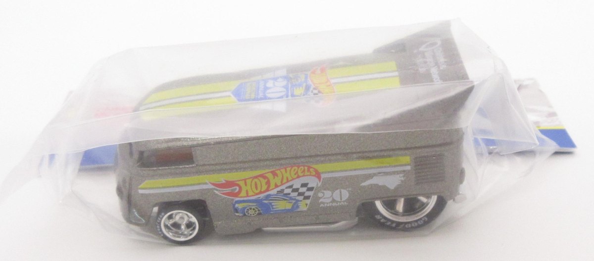 2020 Volkswagen Drag Bus Grey: Long (US): Image 2