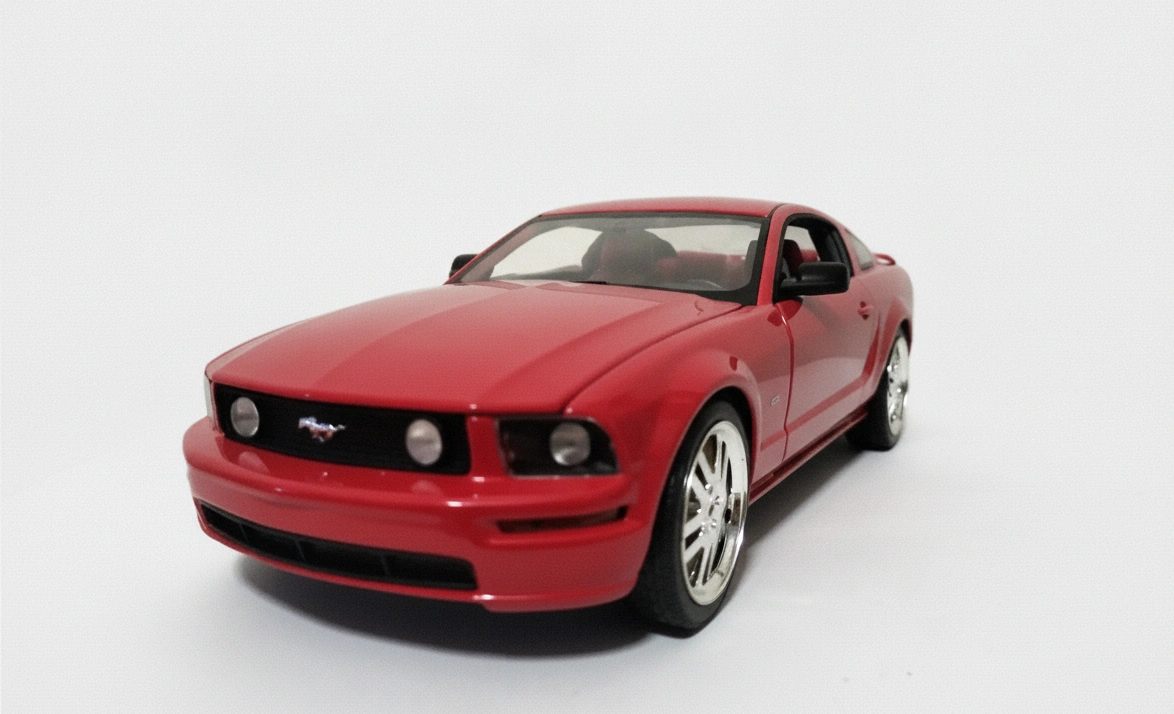 2003 Ford Mustang GT Red: No Package: Image 4