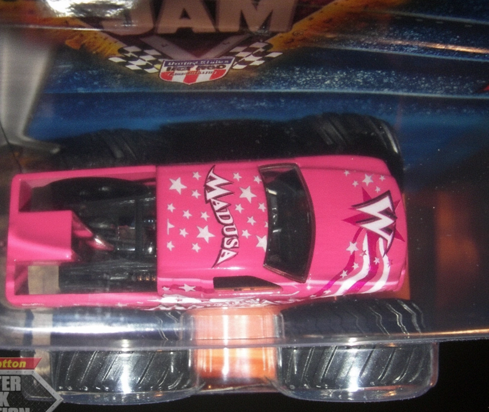 2016 Madusa Pink: Image 2