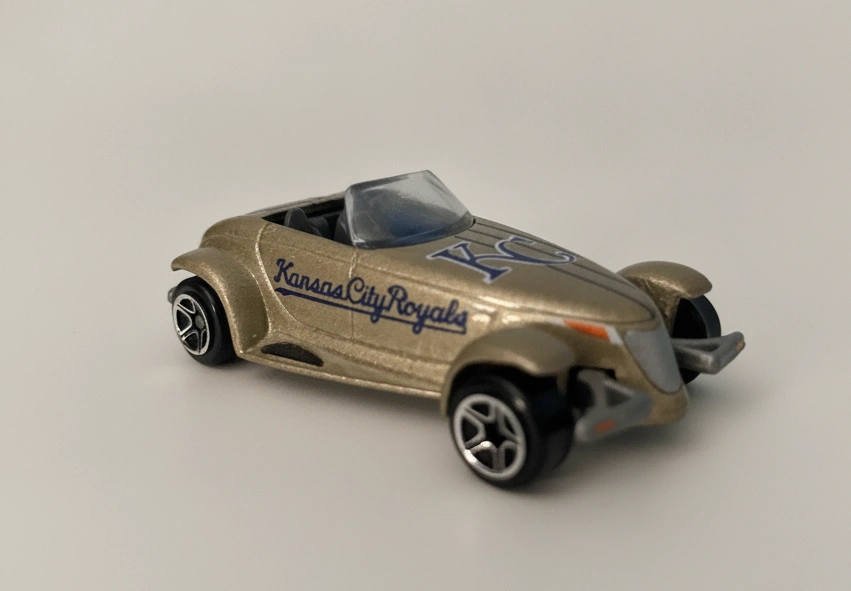 1997 Plymouth Prowler Concept Vehicle Gold: No Package: Image 2
