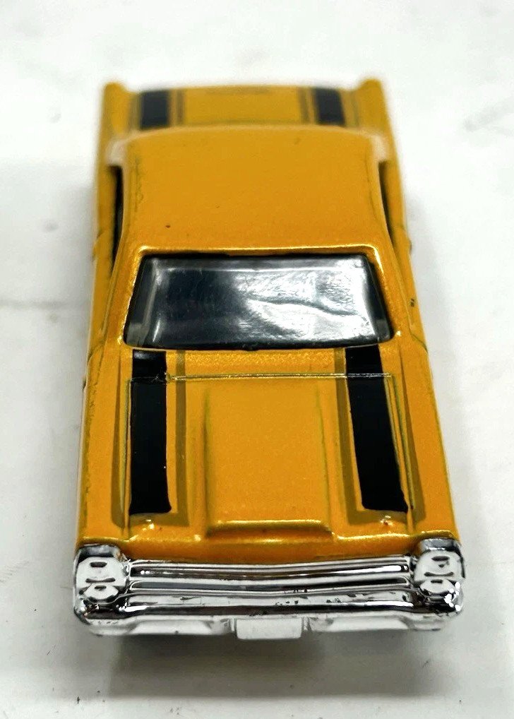 2013 66 Ford Fairlane GT Yellow: Image 2
